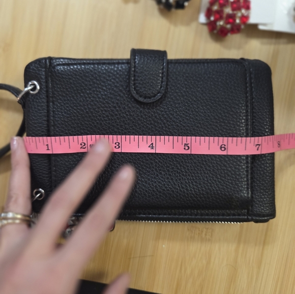 Mundi Black Women's Cornelia Bag with Multicolor Chain - Vegan Material - Picture 14 of 15